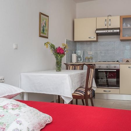 Apartments Coce Trogir Exterior photo