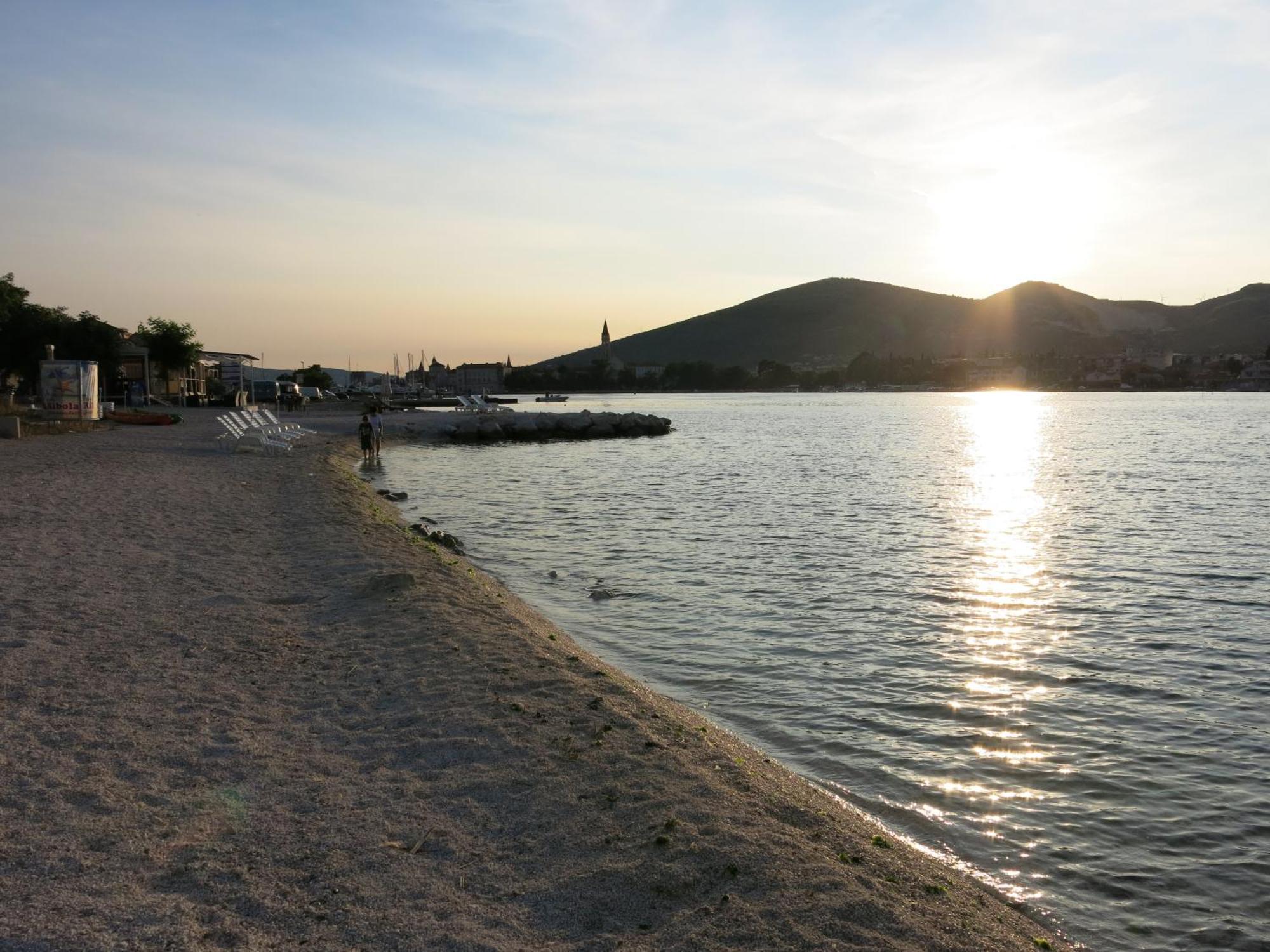 Apartments Coce Trogir Exterior photo