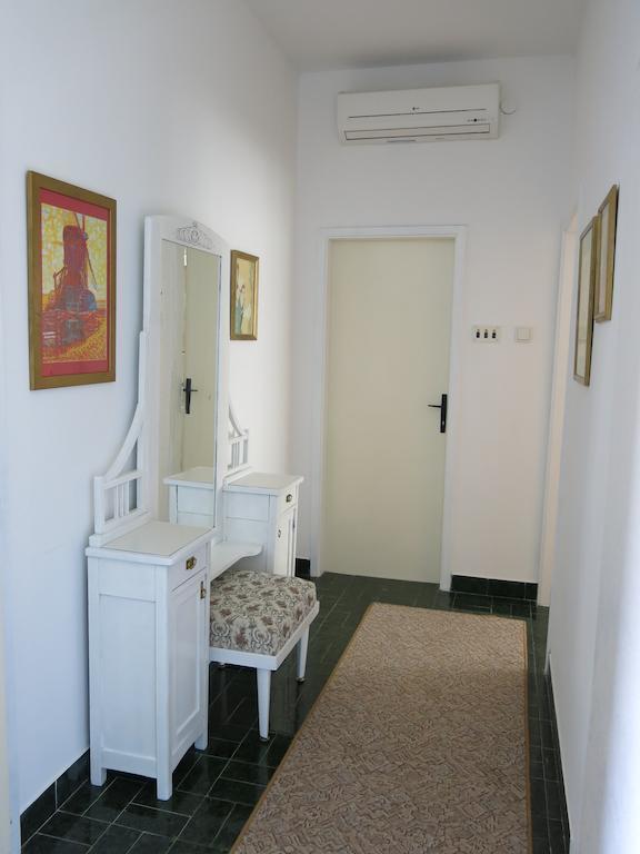 Apartments Coce Trogir Room photo